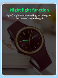 El reloj que refleja tu esencia y va contigo todos los días. Reloj de cuarzo minimalista. Solo con llevarlo crearás tendencia. Un reloj que habla de Tí.